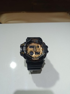 Water Resist Black Gold Sport Watch